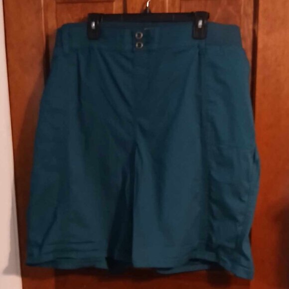 ✨NWOT Lot of 3 Torrid Stretch Poplin Utility Shorts Mid Rise Size (5X) - Picture 3 of 16